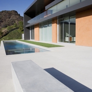 现代简约风别墅设计图室外泳池