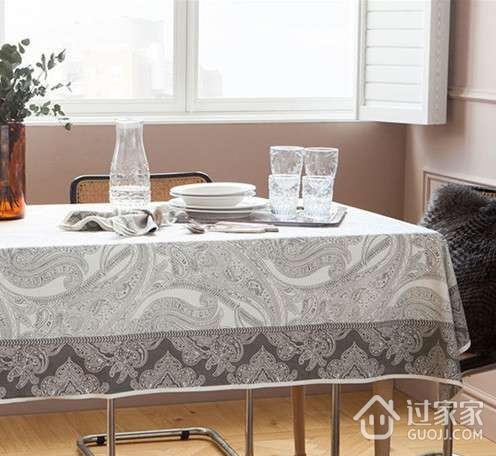 餐桌布的选择与搭配 7款文艺风餐桌布推荐