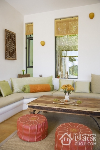 现代简约风别墅设计图布艺沙发