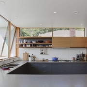 白色现代简约别墅欣赏厨房设计
