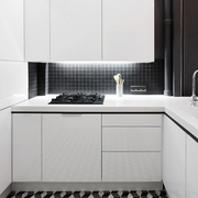 28平白色现代一居室欣赏厨房橱柜设计