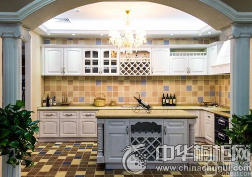 定制家居产业分析:群雄逐鹿 产业链协进共增