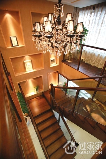 欧式风格效果图设计楼梯