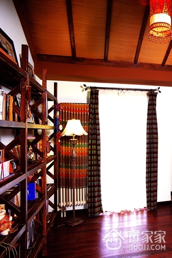 东南亚别墅装修书房效果设计