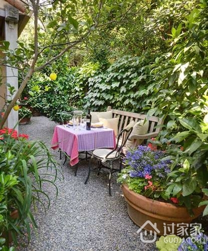 田园风格的花园餐厅设计 美景与美味尽收