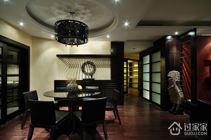 现代风格设计公寓餐桌