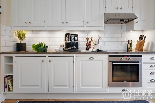 78平白色北欧住宅欣赏厨房设计