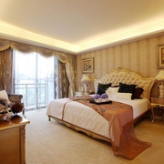 奢华欧式古典三居室欣赏卧室