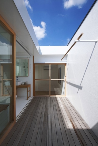 日式原装极简住宅欣赏阳台