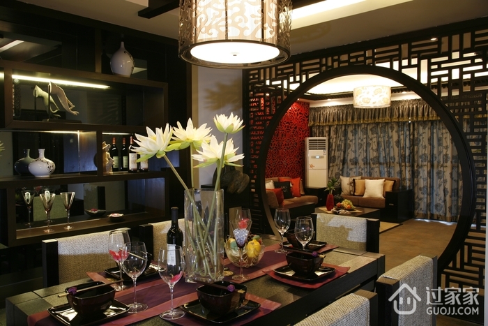 豪华中式餐厅餐桌