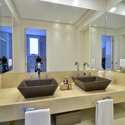 162平现代复式楼欣赏洗手间