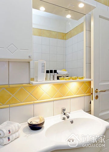 白色北欧两居住宅欣赏洗手间设计