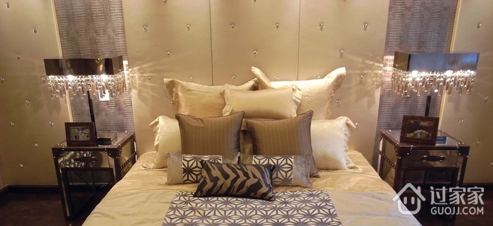 欧式样板房设计卧室床头设计