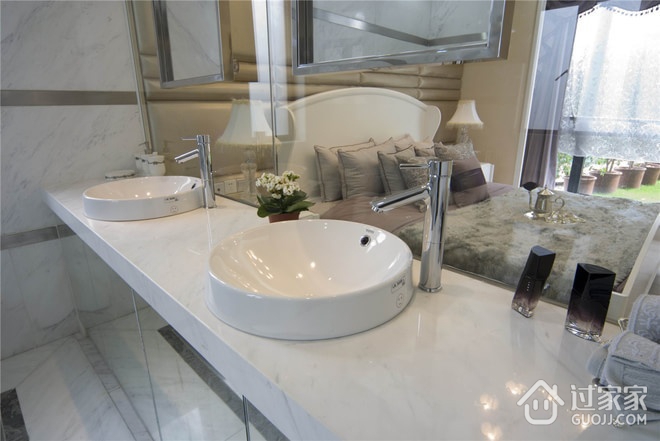 124平欧式三居室欣赏洗手间设计
