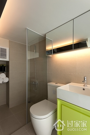 现代公寓卫浴图
