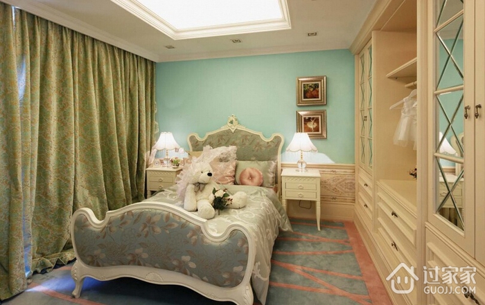 欧式古典风格住宅欣赏卧室陈设