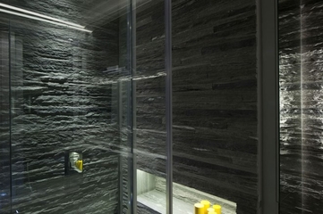 顶层现代样板房欣赏淋浴间
