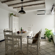 浪漫地中海住宅欣赏餐厅餐桌