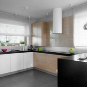 明亮色系现代住宅欣赏厨房