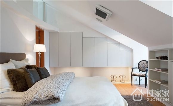 白色现代阁楼设计案例欣赏卧室灯