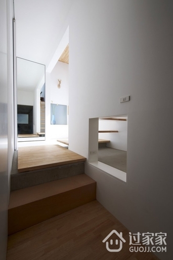 日式原装极简住宅欣赏过道设计