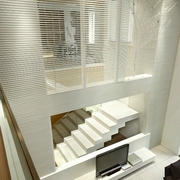 白色现代风格复式楼欣赏客厅效果