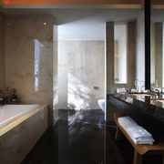 现代设计风格住宅浴缸