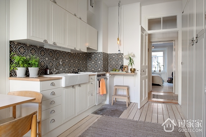 51平北欧白色住宅欣赏厨房设计