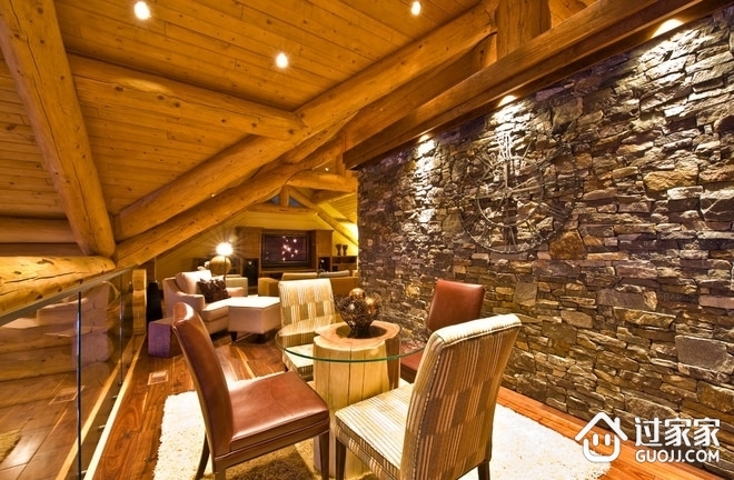 全木质美式别墅欣赏休息厅
