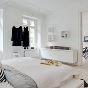 白色北欧两居案例设计欣赏卧室窗户