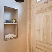 现代简约风格装修效果卫生间背景墙设计
