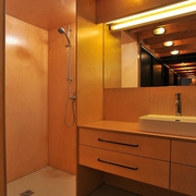 现代创意复式小空间欣赏洗手间