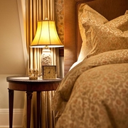 欧式装饰设计套图赏析卧室灯具