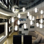 82平现代三居室温馨之家客厅灯饰设计