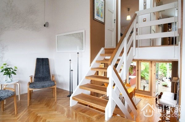 暖色调家居空间住宅欣赏楼梯间设计