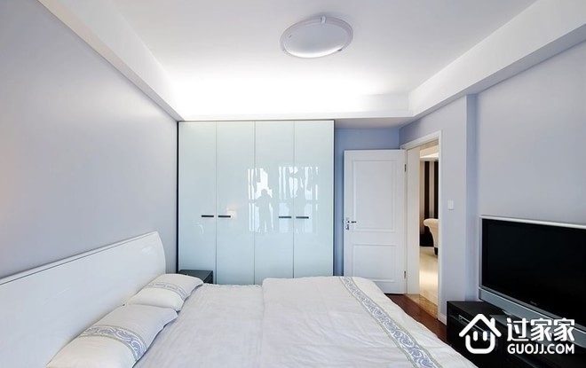 现代舒适114平住宅欣赏卧室设计
