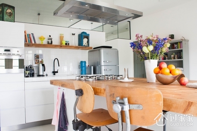 现代开放小复式公寓欣赏厨房设计