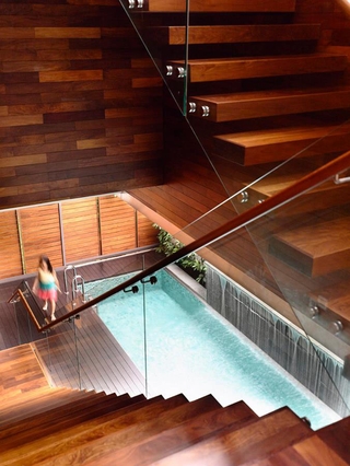 现代别墅效果图楼梯设计