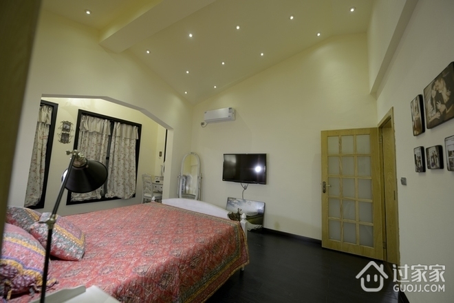 现代风格整体家装欣赏卧室效果