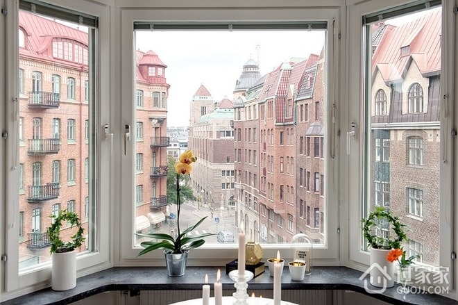 55平白色宜家公寓欣赏窗台