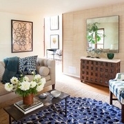 现代风格清新优雅两居室欣赏客厅效果