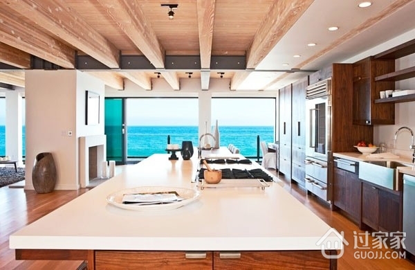 现代海滨度假别墅欣赏厨房陈设