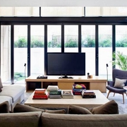 240平现代艺术住宅欣赏客厅设计