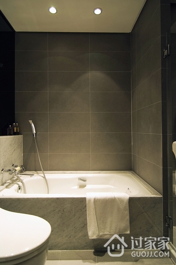 现代风格优雅住宅浴缸