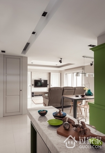 色彩淡雅现代一居室欣赏厨房