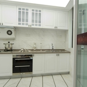 124平欧式三居室欣赏厨房橱柜