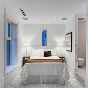 白色现代阳光样板房欣赏卧室陈设