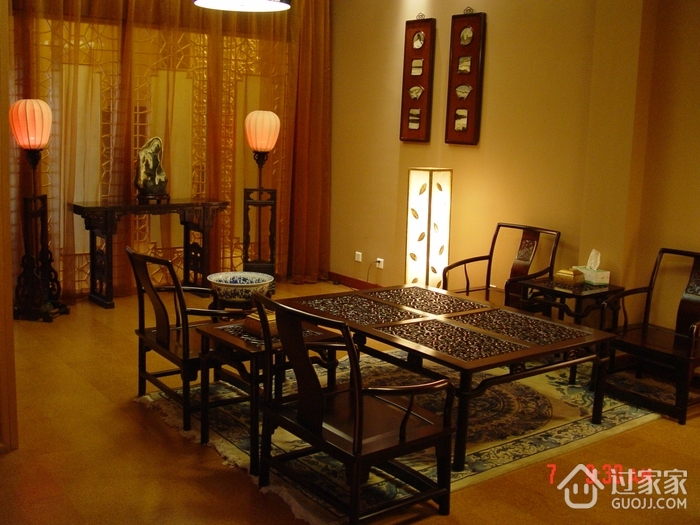 中式风格客厅仿古家具图片