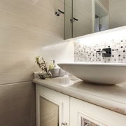 121平白色现代住宅欣赏洗手间