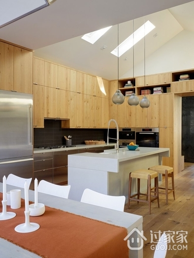 现代风格复式住宅欣赏厨房